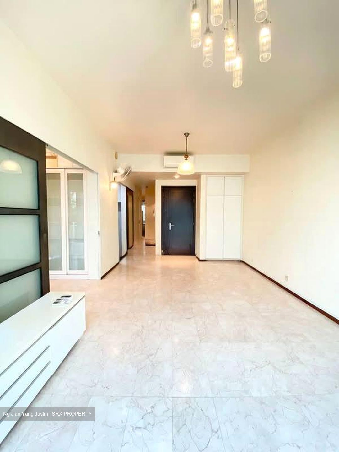 Country Park Condominium (D16), Condominium #590271091